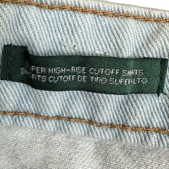 Wild Fable Super High Rise Cut Off Shorts Distressed Light Wash Size 14 - Picture 4 of 5